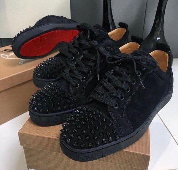 men's Casual Flat Shoes with Round Toe and Rivets