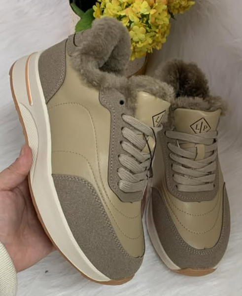 утепленные кроссовки