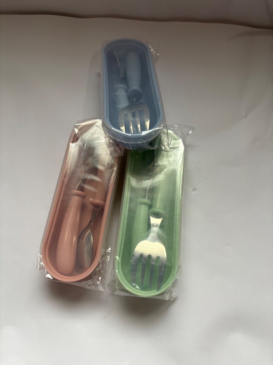 Toddlers cutlery set