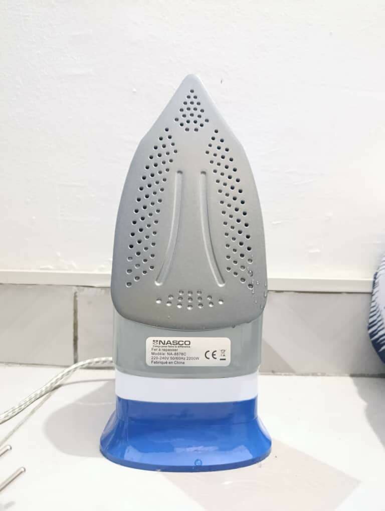 Fer à repasser DÉTACHABLE