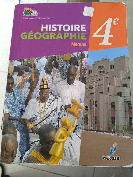 Manuel Histoire-Géographie 4e