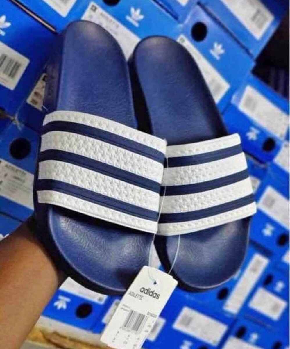 Adidas Adilette Slides