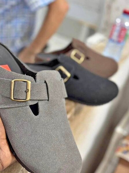 Sabots en daim confortables