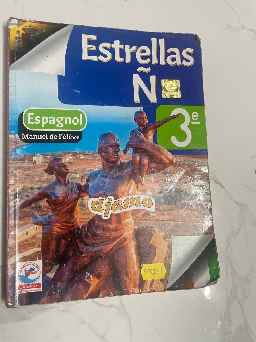 Manuels scolaires pour la 3e