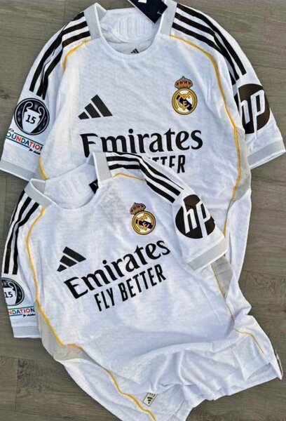 Maillots de football Adidas