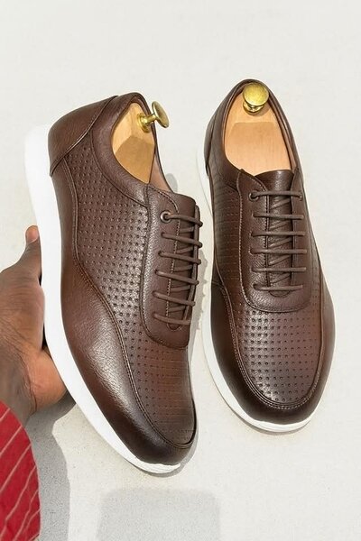 Sneakers en cuir pour hommes