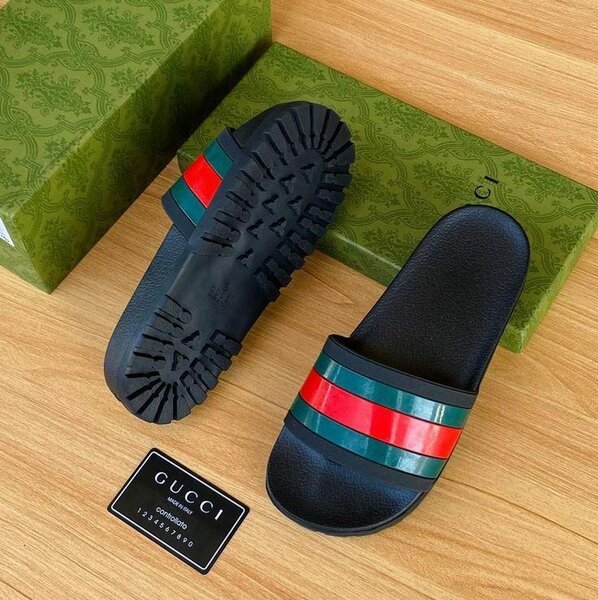 Sandales de plage élégantes