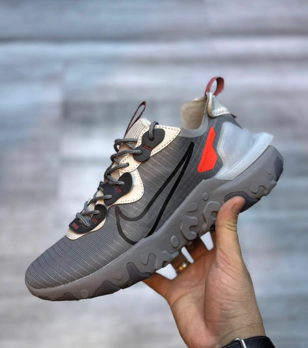 Baskets Nike React Vision
