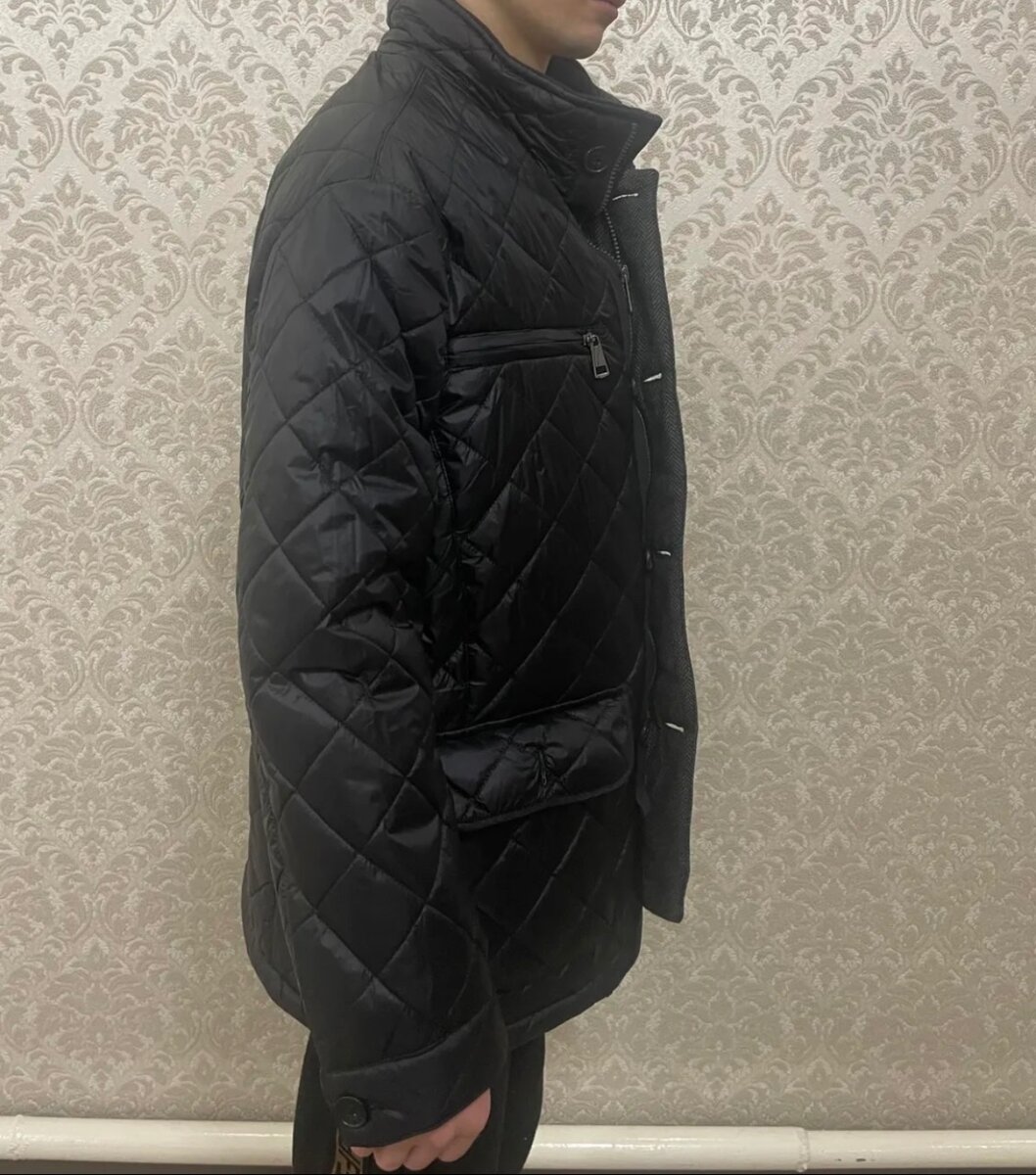 Продаю новую осенне-весеннюю куртку, размер не подошел, на р