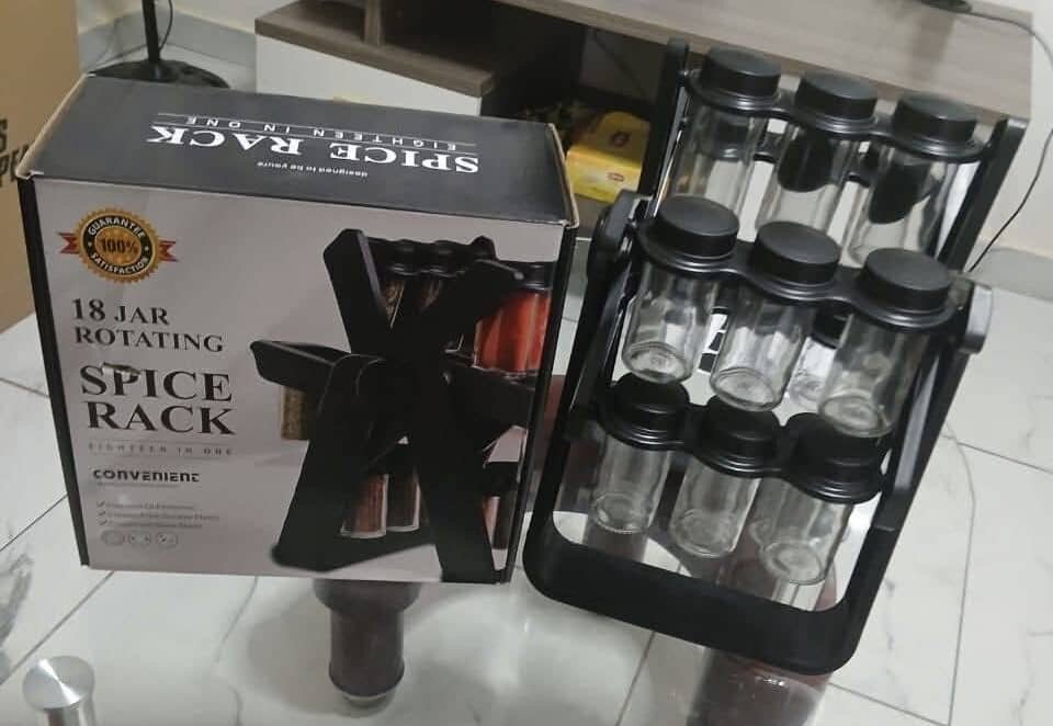 Support à épices rotatif 18 bocaux