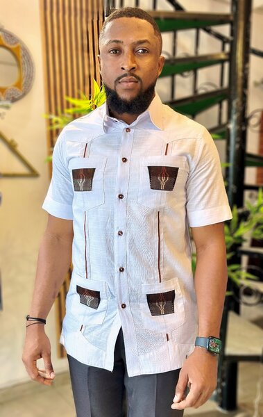 Chemise tendance pour homme