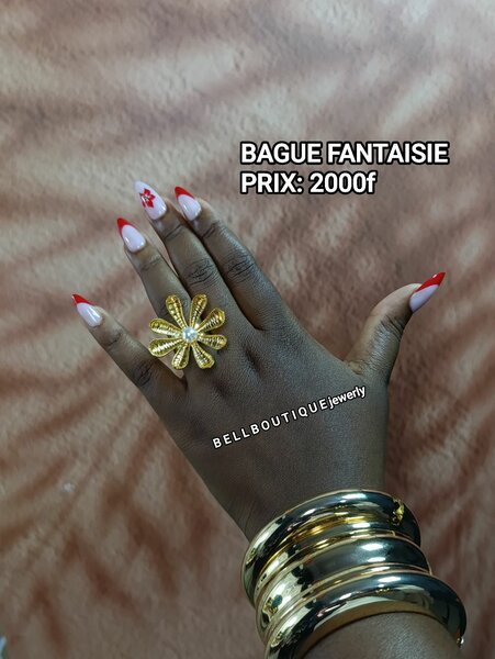 Bague Fantaisie Fleur Dorée