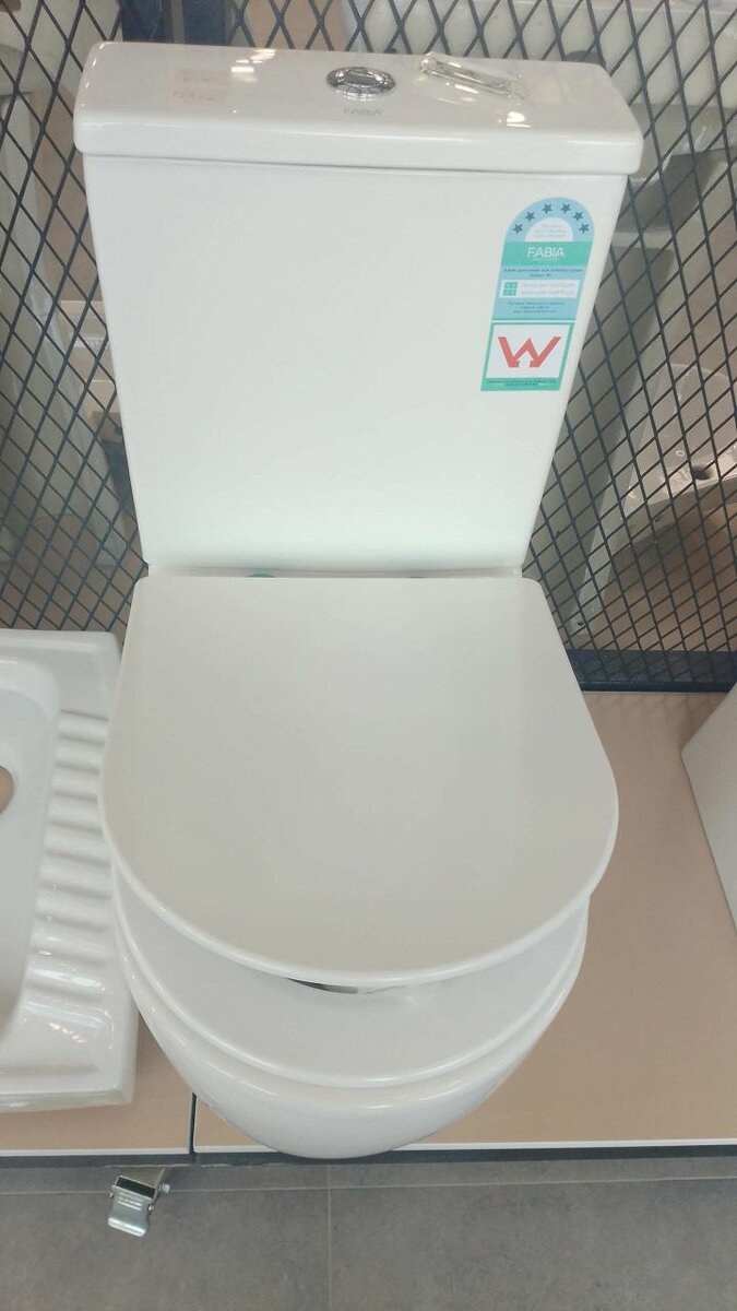 WC moderne à économie d'eau