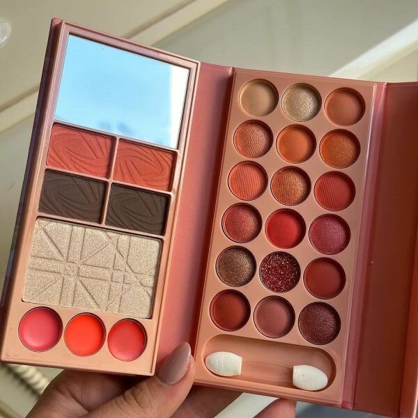 Any Lady Pretty Eyeshadow Blusher Highlighter Palette