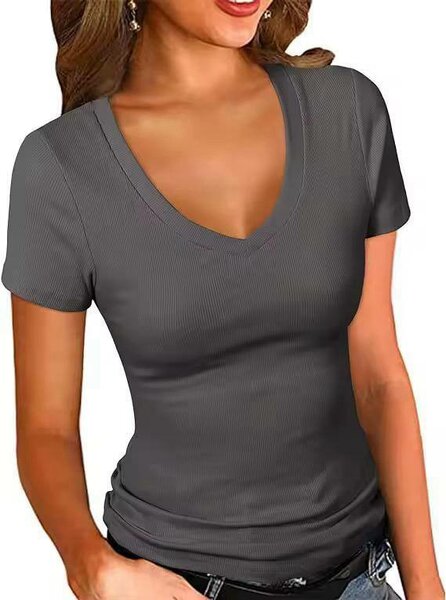 T-shirt moulant col V femme