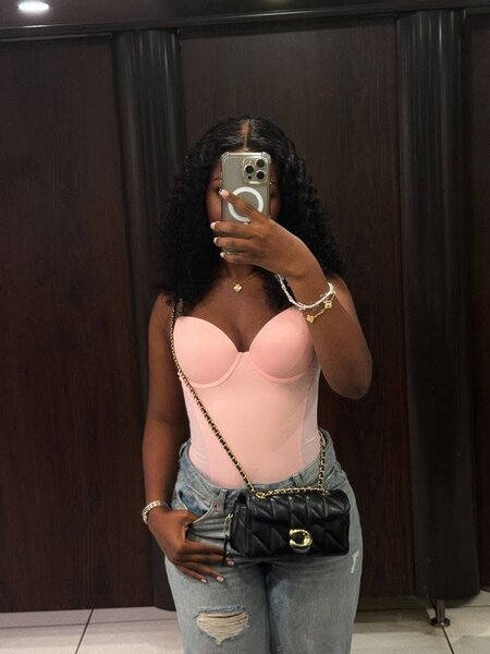 Body sculptant rose femme