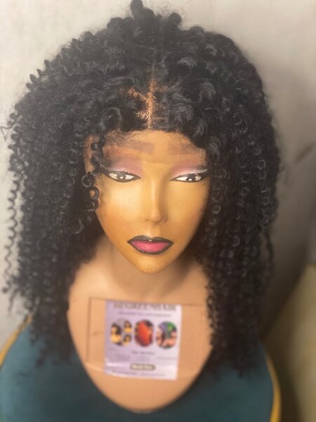 Kim Kay closure curls