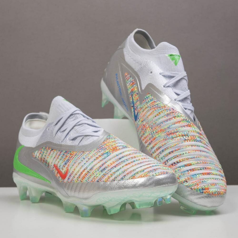Chaussures de Football Brillantes