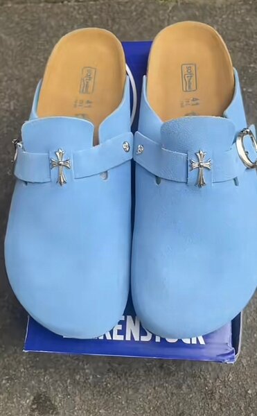 Mules en daim confortables