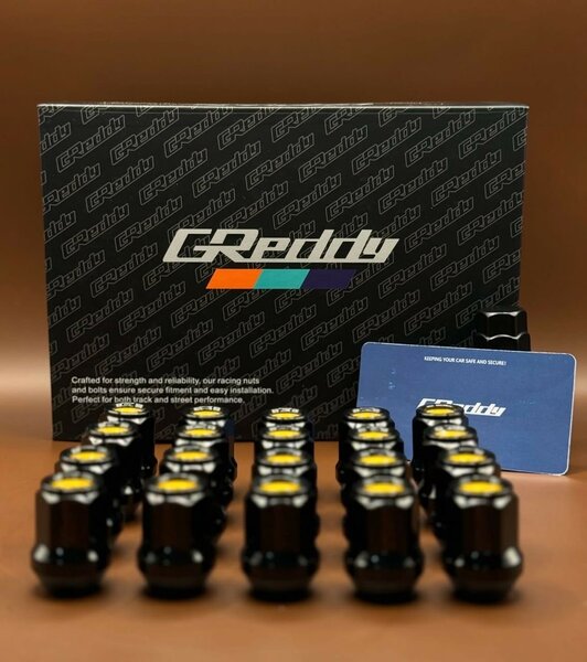 Оригинальные гайки на колеса