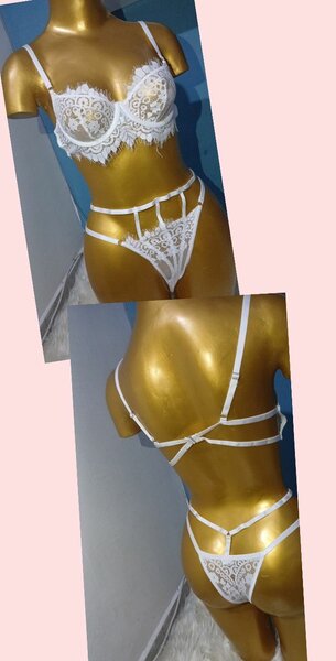 Ensemble lingerie blanche dentelle