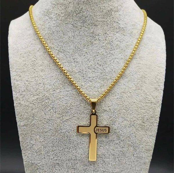 Collier Croix Dorée Jésus