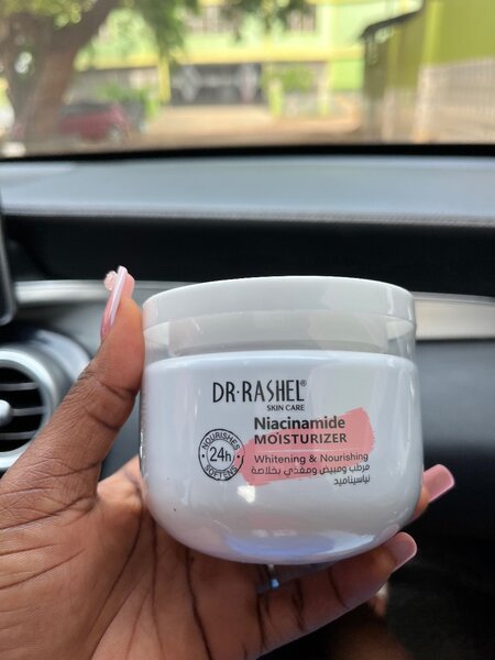 Dr.Rashel skin care moisturizer