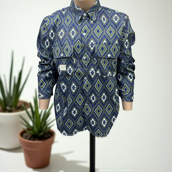 Chemise homme à motifs