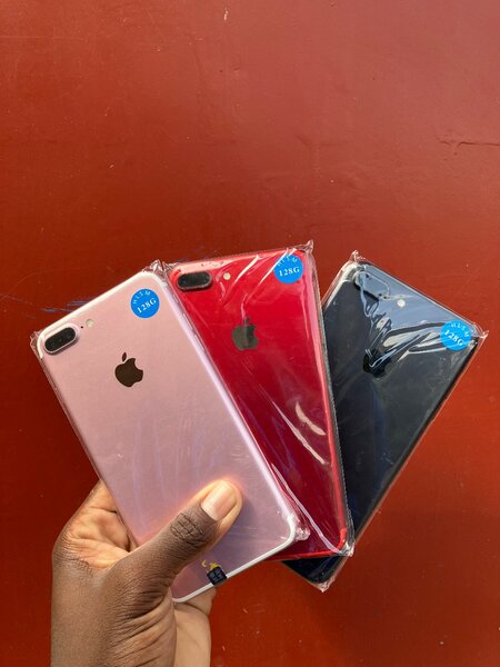 PRE-OWNED IPHONE 7PLUS