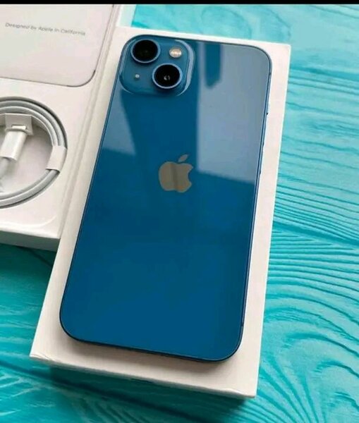 Apple iPhone 13 bleu