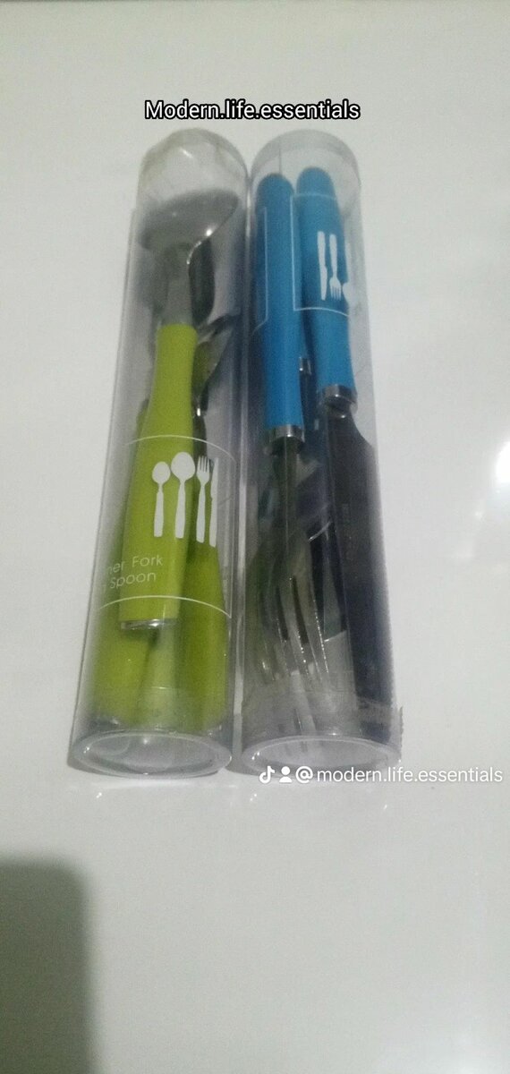 4 pieces cutlery set container