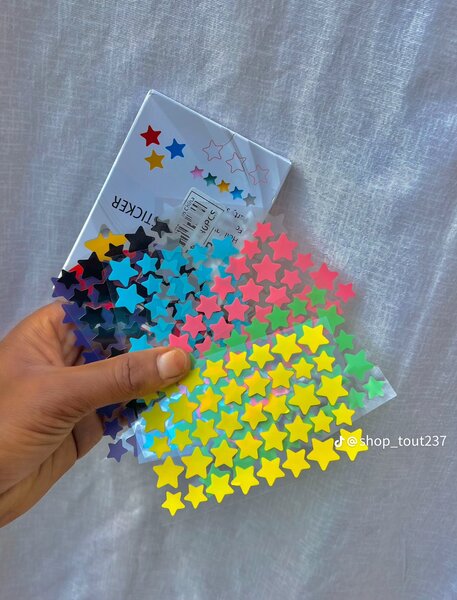 Autocollants étoiles colorées