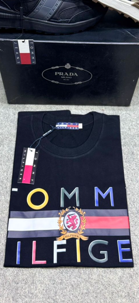 T-shirt logo stylisé