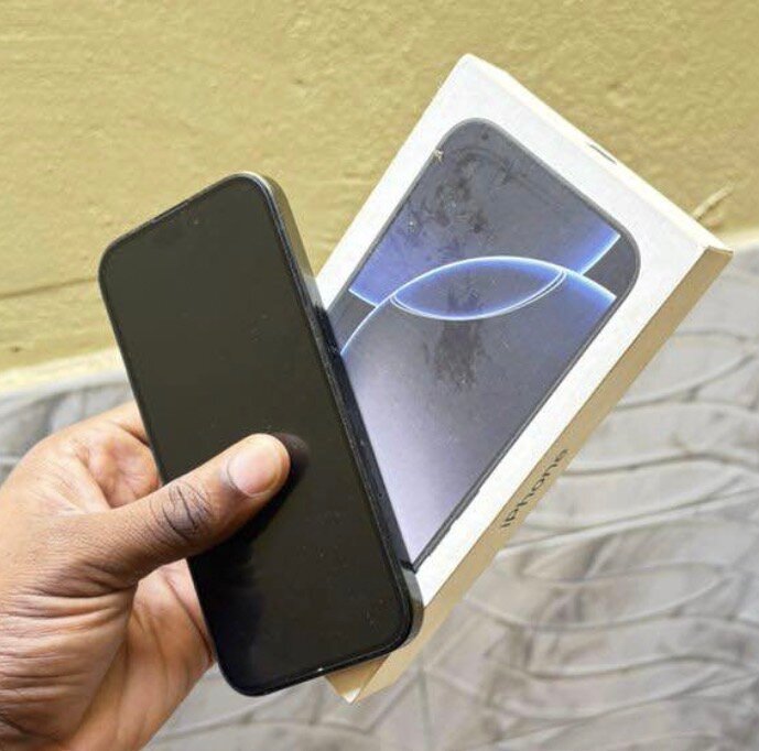 Iphone 16 pro, 128giga