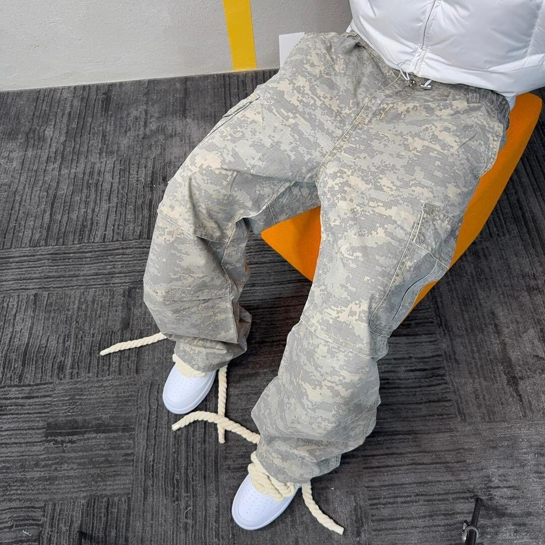 Pantalons larges imprimés tendance