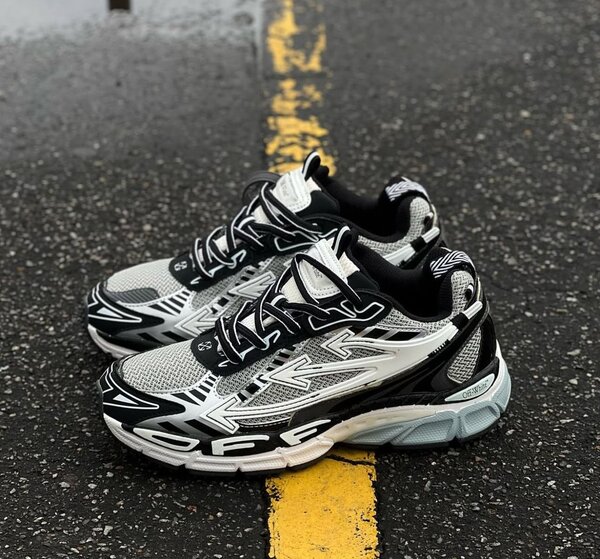 Sneakers de course modernes