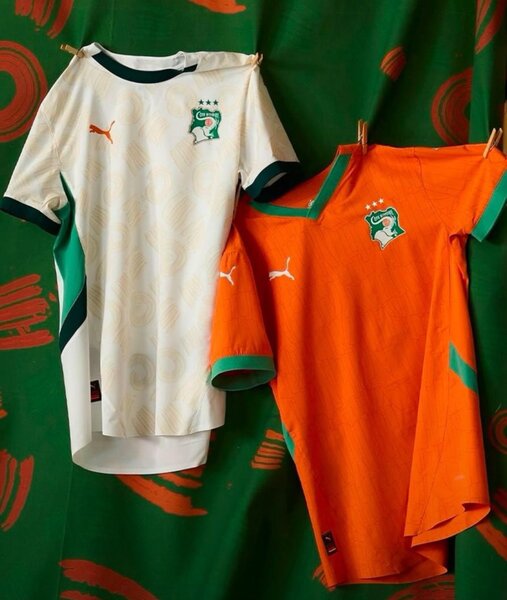Maillots de Football Puma