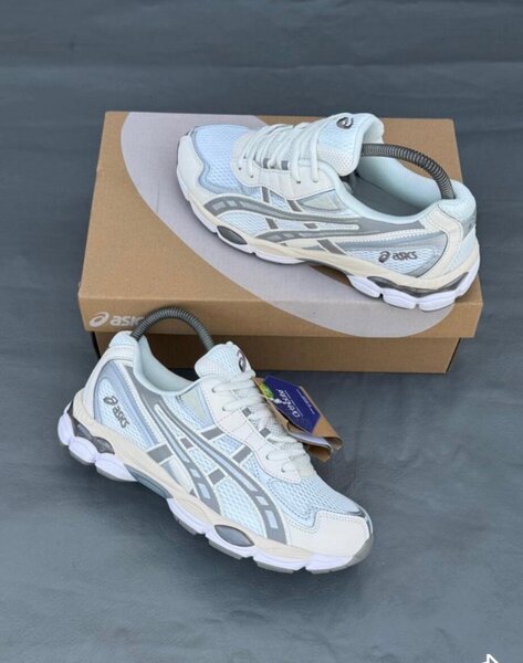 Asics Sneakers Blancs Unisex