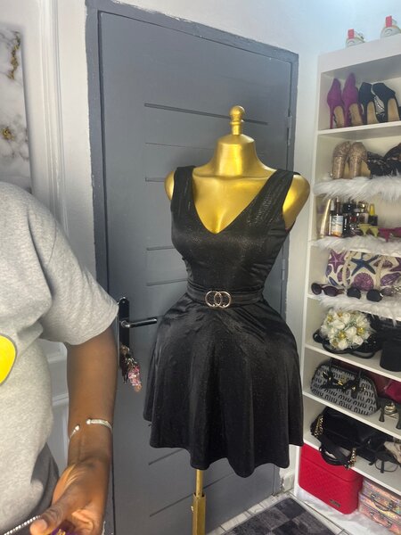 Robe noire élégante