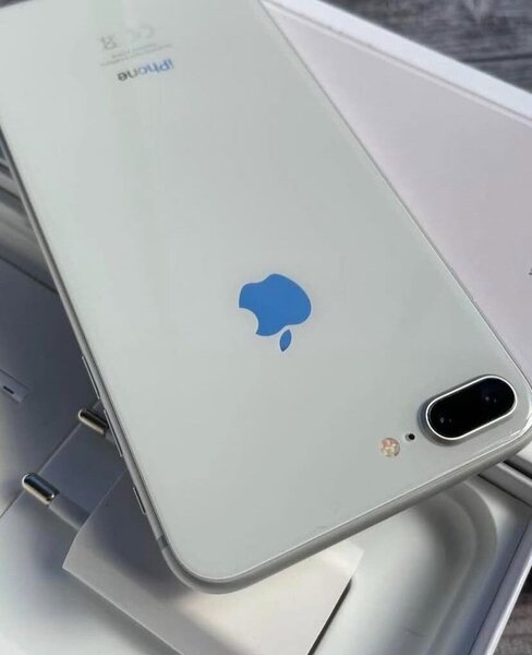 iPhone 8 Plus 256gig BH 100% Fresh in Box