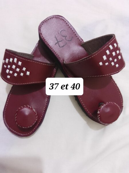 Sandales en cuir tressées élégantes