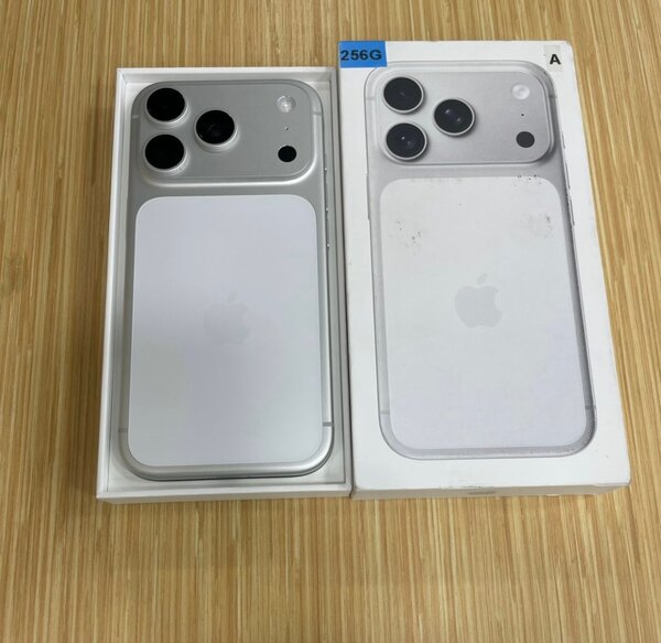 iPhone 17 Pro Max256 Go Argent