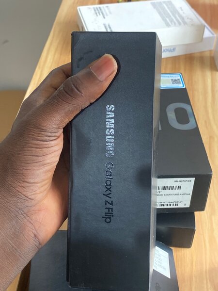 Samsung Galaxy S10 - Smartphone