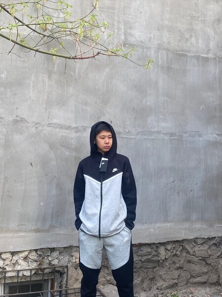 -NIKE TECH FLEECE -РАЗМЕ М