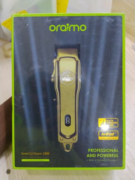 Oraimo SmartX Clipper