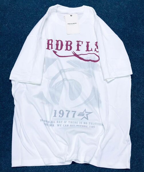 T-shirts oversize imprimés tendance