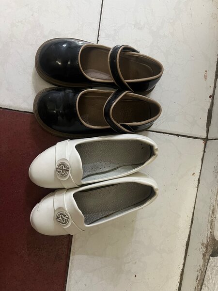 Продам туфли детские