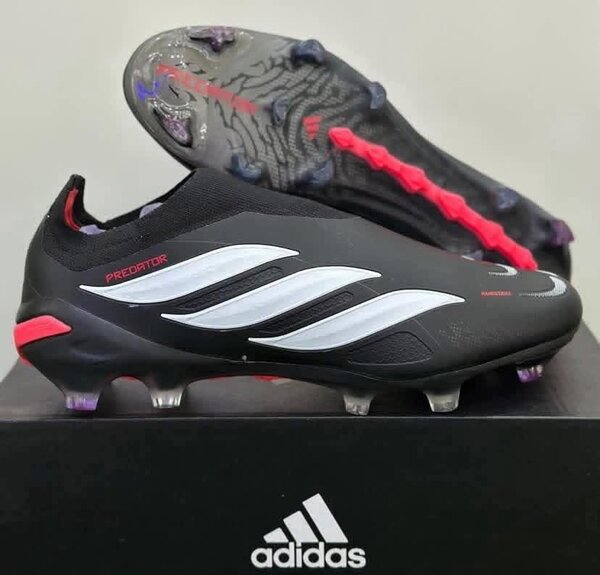 Chaussures de Football Predator