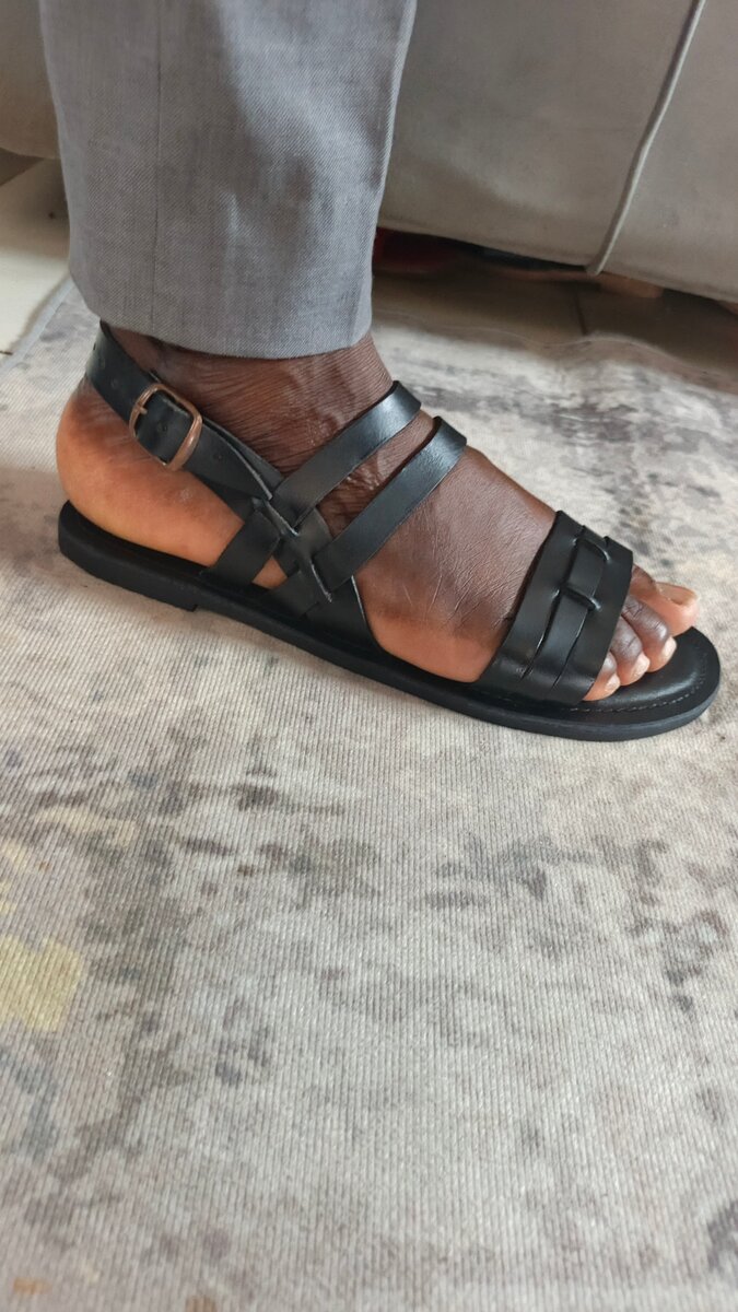 Sandales en cuir élégantes