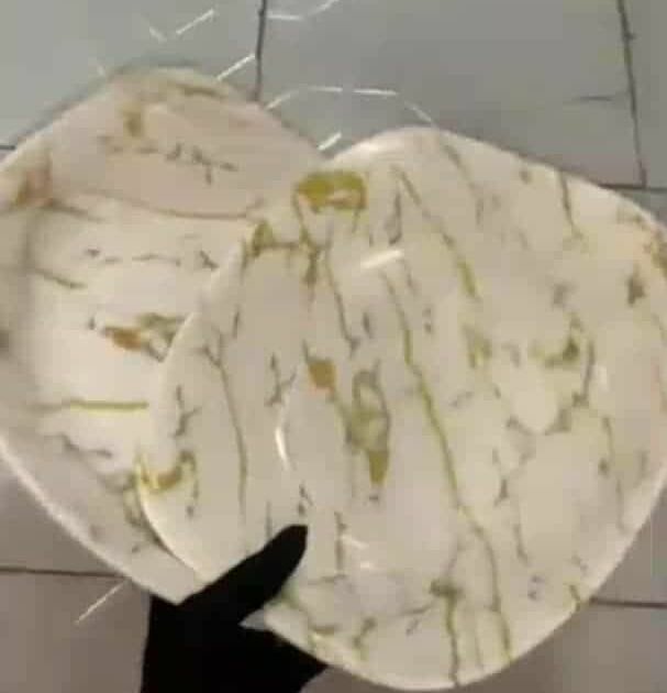 Assiette polyvalente